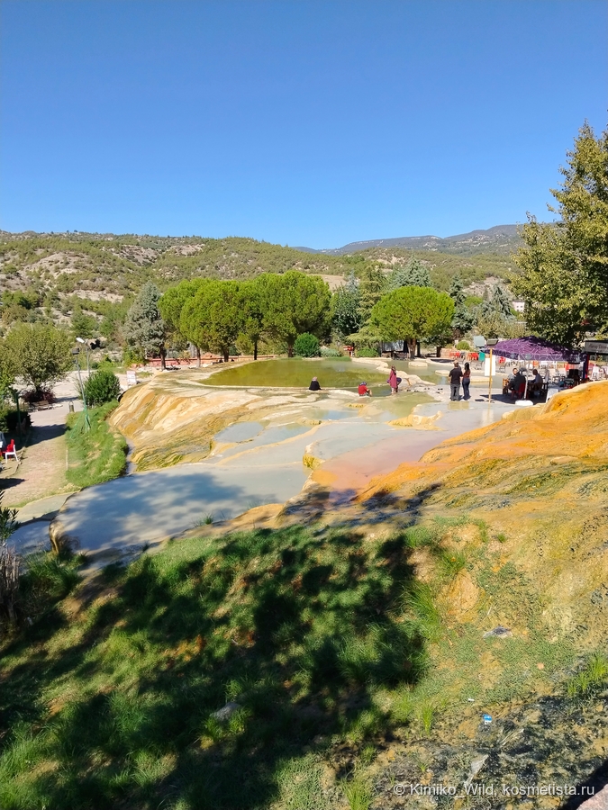 Источник Кырмызы Су в Карахайыте