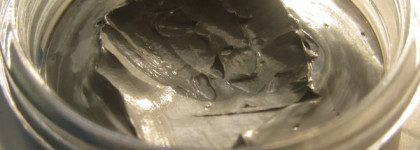 Новинка от Riche. Маска-Эксфолиант с черной глиной