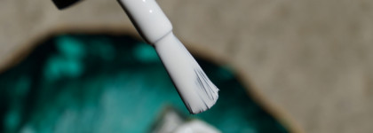 Что может быть ярче белого, белого лака для ногтей Pink Up Gel Lacquer 01 ?