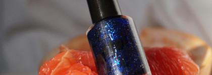 Космически галактические оттенки лаков для ногтей от Grattol