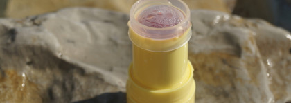 Новинка этого лета - тинт-желе для губ и щёк «Jelly Roger» от Beauty Bomb в оттенке 03 "Coral Heart"