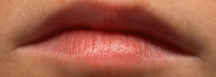 Блеск для губ Lip Gloss Reputation от Sergey Naumov - отличник в моей косметичке