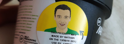 Букет цветущей лаванды в баночке. Лосьон для тела от Lush "Лавандовые сны"