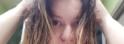 TIGI Bed Head Superstar Queen for a Day Thickening Spray - спрей для придания объема волосам