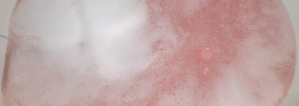 Баловство для себя любимой - пенорони для ванны "Розовый Джем" от Lush Rose Jam Bubble Bar