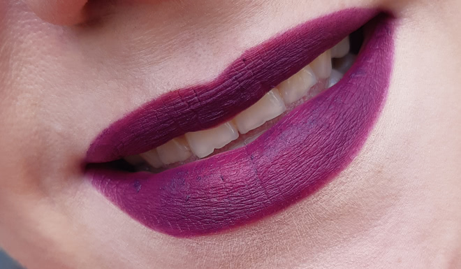 Два аутсайдера в моей помадной коллекции, помады от брендов MAC и Inglot
