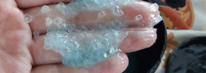 Уход за волосами от российского бренда Cafe Mimi - двоечник и хорошист, кто есть кто?