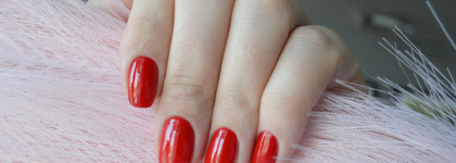 Лак для ногтей от Essie Nail Lacquer в оттенке Russian Roulette