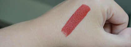 NYX Professional Makeup Shout Loud Satin Lipstick в оттенке Hot In Here 12