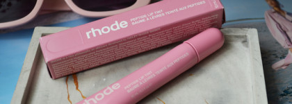 Rhode Peptide Lip Tint в оттенке Ribbon