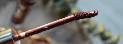 Luxvisage Metal Hype Liquid Eyeshadow в оттенке №12 Мерцающий Гранат