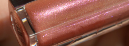 Dior Addict Lip Maximizer Hyaluronic Lip Plumper в оттенке 010 Holo Pink