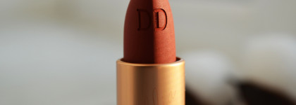 Атмосферно осенняя помада - Dear Dahlia Lip Paradise Effortless Matte Lipstick в оттенке М104 Camilla