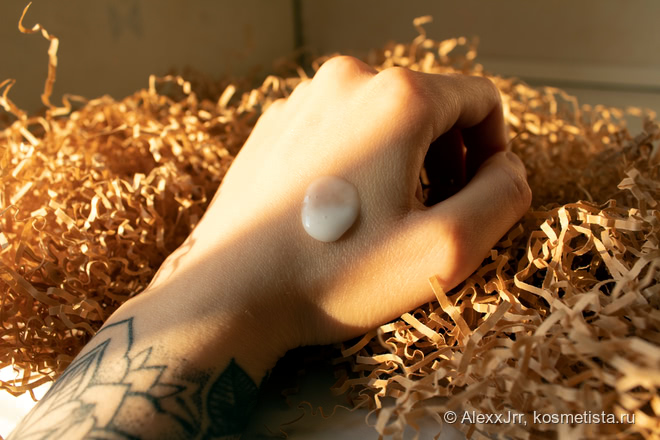 Увлажняющий лосьон CeraVe Moisturizing Lotion для сухой и очень сухой кожи лица и тела