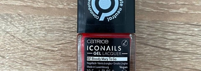 Красный Catrice Лак для ногтей Iconails Gel Lacquer 02 Bloody Mary To Go - печаль по ранее идеальному лаку