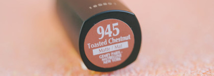 Матовая коричневая помада без рыжины Maybelline Hydra Extreme Matte - 945 Toasted Chestnut