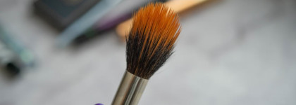 Сияющий праздничный экспресс-макияж за 10 минут