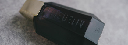 Много маленьких вкусняшек: коллекция парфюмерных миниатюр