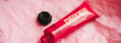 Незаметные румяна Maybelline Cheek Heat 25 для максимально натурального эффекта