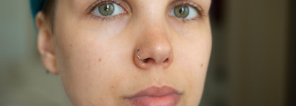 Снова 16 с макияжем Милли Бобби Браун