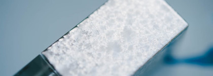 Синий иней Lamel Insta Glitter Eyeshadow 401