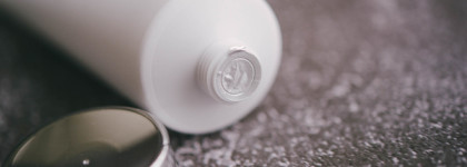 Нежнейшая кожа благодаря скрабу-пилингу для лица Biothal Петитгрейн