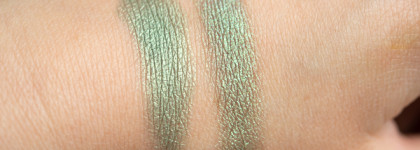 Your green green eyes have a soft moss. Зеленая косметичка