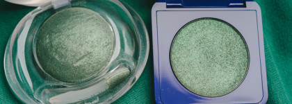 Your green green eyes have a soft moss. Зеленая косметичка