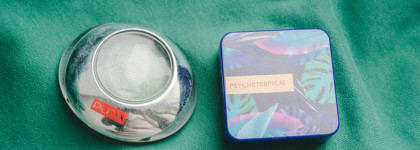 Your green green eyes have a soft moss. Зеленая косметичка