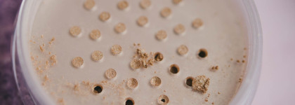 Когда ты немного Мидас: хайлайтер L'Atuage "High Glow" Loose Illuminator 805 Золотой песок