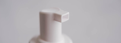 Любимчик утреннего очищения лица: гиалуроновая пенка Librederm