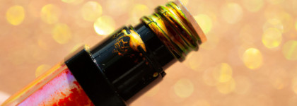 Оранжевый голографический блеск Inglot AMC Lip Gloss 545