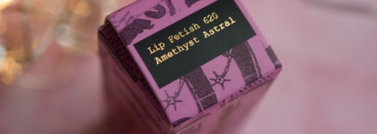 Единорожий бальзам для губ: Pat Mcgrath Labs Lip Fetish Astral Lip Balm 620 Amethyst Astral