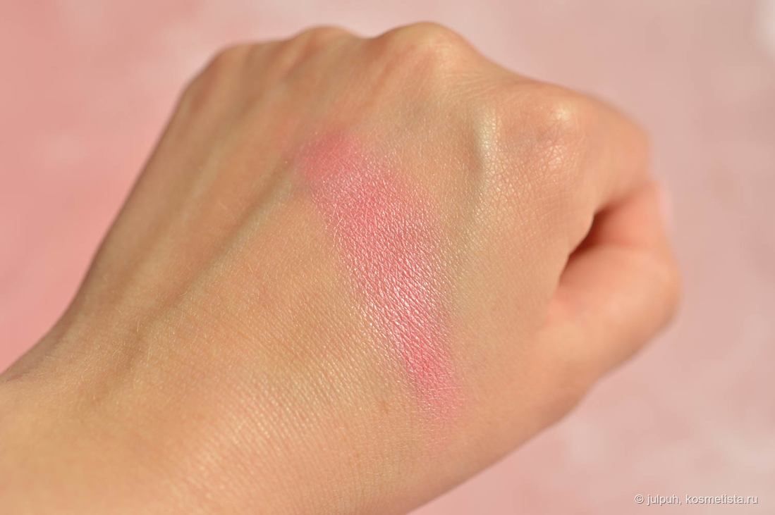 Catrice Cheek Lover Marbled Blush в оттенке 010 Dahlia Blossom