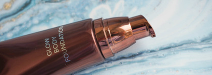 Сиять! SHIK Over The Moon Glow Body Foundation - хайлайтер для тела