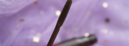 Лучшая влагостойкая тушь для натурального макияжа и мягкого взгляда Relouis Strip It Easy Thermo Tubing Brown