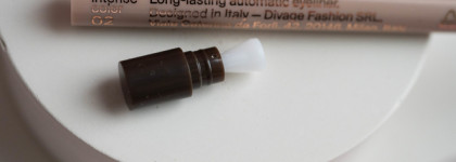 Палетка теней Divage Easy Nude Smokey и коричневый карандаш для глаз Divage Intense Color Long-Lasting 02