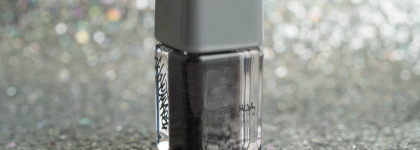 Такая черная магия нам нужна: блеск для губ Wetkisses Ne Blednaya By Gev Mua в оттенке Black Magic