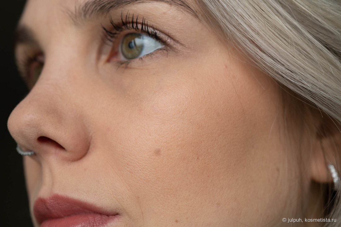 С бронзером Arive Makeup Powder Bronzer Duo Cool & Warm оттенок 02 medium