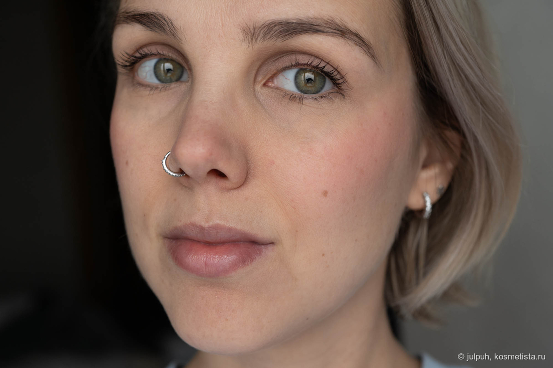 С румянами Divage Blush Stick в оттенке 02 Candy