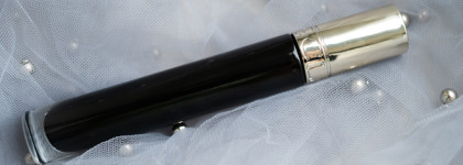 Тушь с пушистой щеточкой Clarins Wonder Perfect 5D Mascara 01 Black