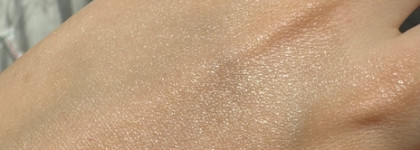 Солнцезащитный флюид для лица с витамином С и SPF 50+ Garnier Совершенное сияние