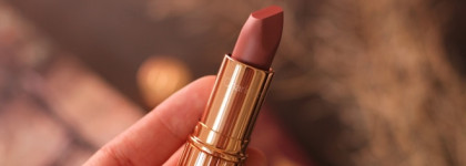 Про любовь к осени и к новой помаде. Charlotte Tilbury Matte Revolution Very Victoria