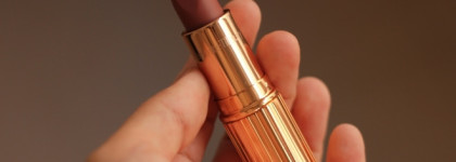 Про любовь к осени и к новой помаде. Charlotte Tilbury Matte Revolution Very Victoria