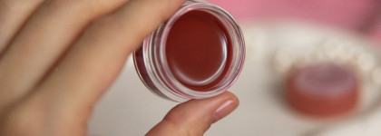 Оттеночный бальзам-джем для губ в оттенке 13 Cranberry Jam Dasique Fruity Lip Jam