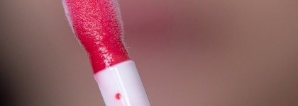 Клубничный кисель Beautydrugs Berry Lips Oil 01 Strawberry Масло для губ