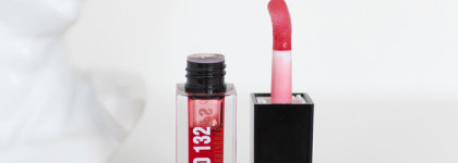 Клубничный кисель Beautydrugs Berry Lips Oil 01 Strawberry Масло для губ