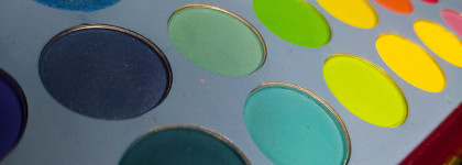 Бирюзовый может быть разным. И весьма коварен