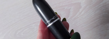 Герой на героине. Губная помада MAC Matte Lipstick heroine