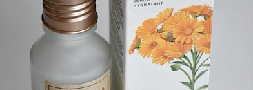 Ласковые объятия для любого типа кожи с сывороткой для лица The Face shop calendula essential moisture serum